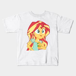 Sunset Shimmer with orange juice Kids T-Shirt